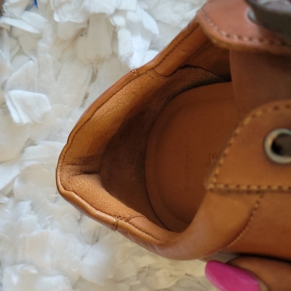 Johnston and Murphy brown sheepskin lace up sneakers - Picture 8 of 11